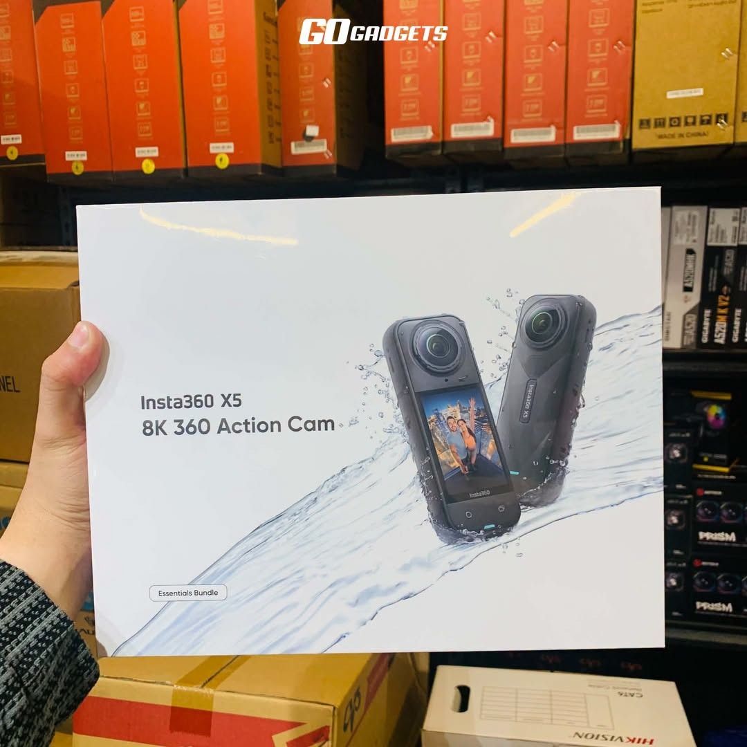 Insta360 X5 8K 360 Action Cam Essentials Bundle (Category: Video Cameras) located in Makati City. Submitted by eckang12 (Listing ID 1467620218, Image 1). Description: 📷 Perfect for: ✔ Motorcycle rides ✔ Motovlogging ✔ Travel videos ✔ Content creation ✔ Action shots.