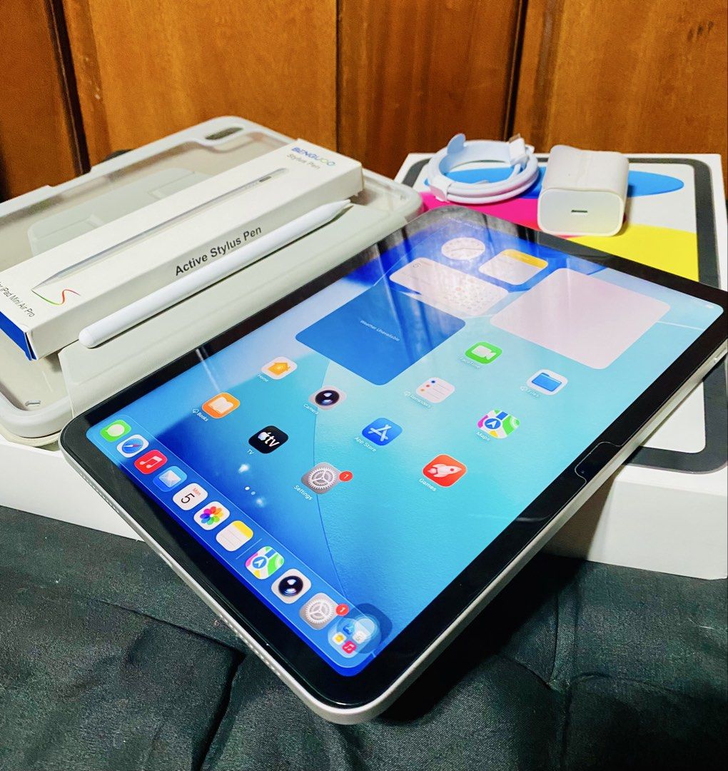IPAD A16 11th Gen (Category: iPad) located in Castillejos. Submitted by aprilynreyes_061123 (Listing ID 1467738107, Image 2). Description: FOR SALE CASH or SWAP PWDE swap sa gold mong sira/buo Add cash na lng ako kung sakaling malaki item😊 🔥IPAD A16 11th Gen🔥 💥4 Months Old 💥100% BATTERY HEALTH 💥128GB 💥27 CYCLE COUNT 💰₱ 24,000 - Negotiable 🎁WITH BOX 🎁WITH CHARGER 🎁WITH POWERMAC PAPERBAG 🎁WITH STYLUS PEN 🎁FREE CASE 📍MEET UP SAN ANTONI