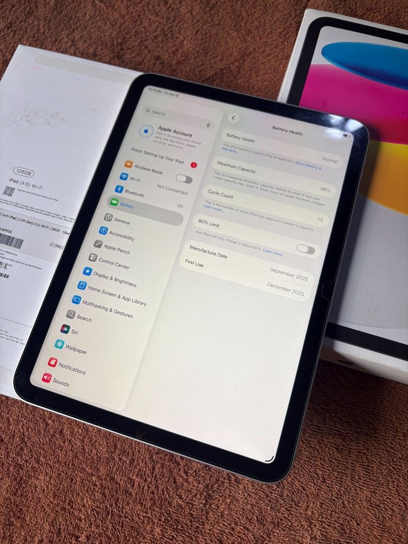 ipad a16 128gb rush forsale!! (Category: iPad) located in Quezon City. Submitted by waveydlorean (Listing ID 1467791928, Image 3). Description: ipad a16 128gb! | silver color DETAILS: - 128gb - NTC APPROVED 🇵🇭 - wifi used - working icloud truetone & face id - all working no issue and no icloud issue!! - underwarranty til 12/24/26 - 98% battery ( original ) - cycle count 73 - ios version ( 26.2. ) - unli check to sawa at reset!! may one dent lan