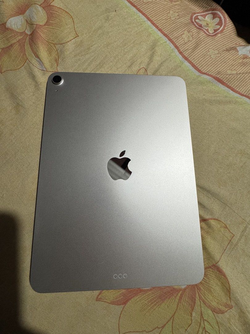 iPad Air M3 7th Gen 256GB (Category: iPad) located in Pasig City. Submitted by jayyy1123 (Listing ID 1467745057, Image 2). Description: iPad Air M3 256GB * 256GB Storage * 94% Battery Health * Wi-Fi only * AppleCare warranty until November * Good condition - see pics for more info * Complete with original box and charging cable * No issues, all functions working (camera, mic, Touch ID, etc.) * With tempered glass and case * Selling because need f