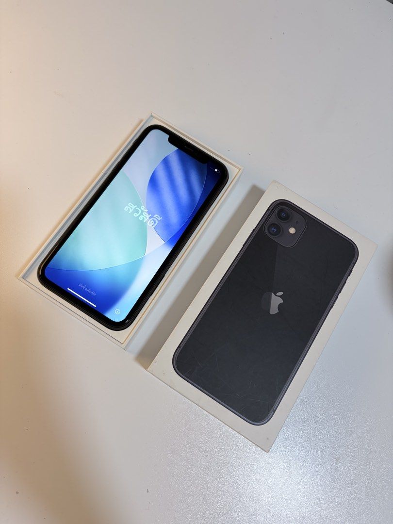 IPHONE 11 128 GB WITH ORIGINAL BOX (Category: iPhone 11 Series) located in Taguig. Submitted by whatthesigmarizz (Listing ID 1467722214, Image 1). Description: IPHONE 11 128GB BLACK * 128GB storage * Black * Globe-locked * Battery health: 71% * Working Face ID * Working speakers and sound * Camera has no spots * No ghost touch * No replaced parts; all original * Few scratches on the screen * With original box (matching IMEIs) * With charger (non-