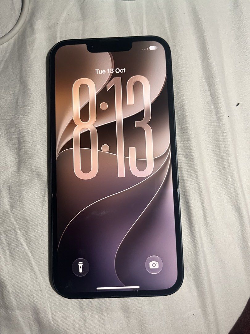iPhone 13 128gb (Category: iPhone 13 Series) located in Manila. Submitted by espin690 (Listing ID 1467772872, Image 3). Description: iPhone 13 127gb 100%Original No issue no hidde issue No history repair No parts and service Inclusion: UNITS CASE FULL TEMPRED GLASS BOX IS REPLACEMENTS ONLY Not original box Ios27 Unli reset Unli check before payment All working Lahat Face id✅ trueton✅ Openline any sim card✅ Battery health 81%bh✅.