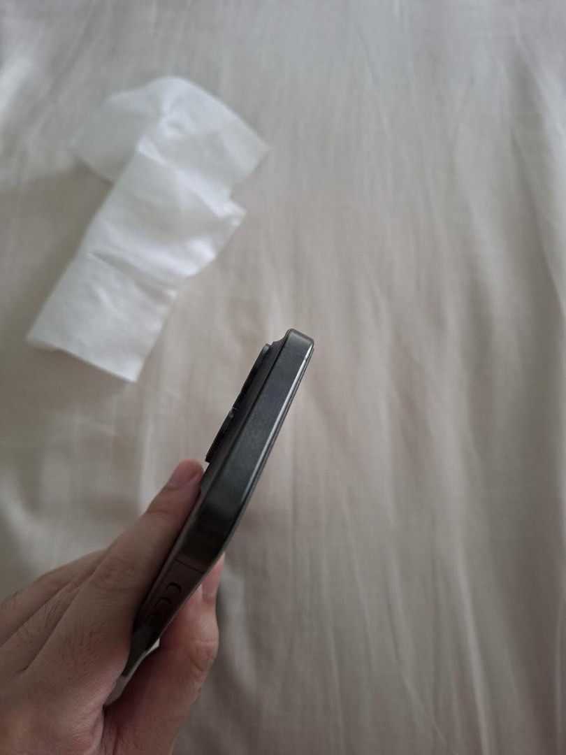iPhone 15 Pro 256GB FU NTC Variant (Category: iPhone 15 Series) located in Manila. Submitted by alphab3at (Listing ID 1467649468, Image 3). Description: FOR SALE: iPhone 15 Pro 256GB with box, no cable Price: ₱35,000 Variant: NTC unit / Factory Unlocked (openline) Battery Health: 79% Condition: No issues, test all you want upon meetup Freebies: Used Casetify case + New tempered glass 📍 Meetup: SM Light Mall / Boni MRT 💵 Payment: Bank Transfer /