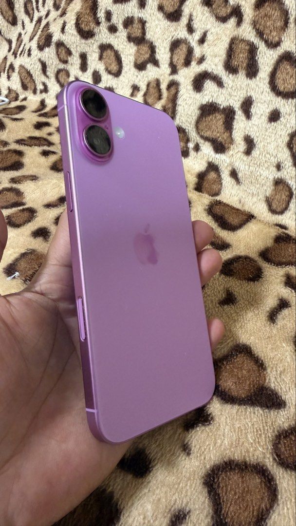 Iphone 16 plus (Category: iPhone 16 Series) located in Manila. Submitted by elizurabalos (Listing ID 1467734273, Image 2). Description: Iphone 16 plus 128gb 92 bh No issue Unit only No box No cord Imus .