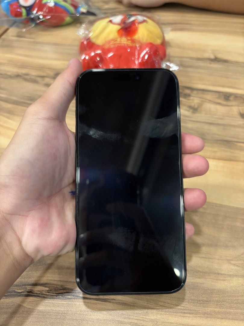 Iphone 16 pro max 256 (Category: Other Gadgets) located in San Fernando. Submitted by diff.thr1ft (Listing ID 1467782724, Image 2). Description: 📱 iPhone 16 Pro Max 256GB • Factory Unlocked (Any SIM) • Battery Health: 91% • Cycle Count: 357 • Malinis, pwede sa maselan • Honest issue: Super minimal paint chip due to hard case • 🎁 Includes 5 brand-new cases 📍 Pampanga 🤝 Open for meetup ✅ Unli check ✅ Unli reset 💰 ₱46,000 — Slightly negotiable 