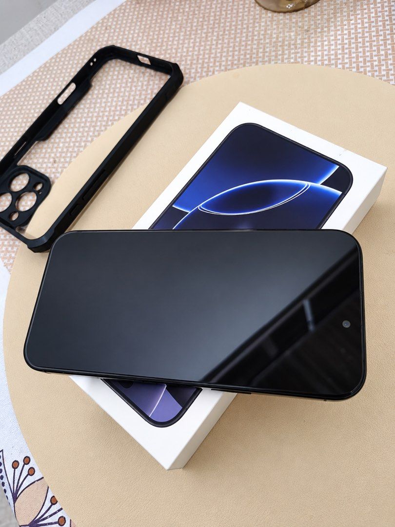 iphone 16 pro max (Category: iPhone 16 Series) located in Manila. Submitted by luckydolphin-a92e (Listing ID 1467700186, Image 3). Description: - Model: iPhone 16 Pro Max - Color: Black Titanium - Storage Capacity: 256GB - Battery Health: 92% - Condition: Excellent, no issues, all features working properly - Inclusion: Complete with box - Meetup Locations: SM Tanza.