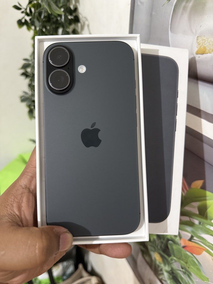 iPhone 17 256GB Black 100bh (Category: iPhone 17 Series) located in Bacoor. Submitted by nolram1925 (Listing ID 1467744406, Image 1). Description: FOR SALE or SWAP IPHONE 17 256GB Black Factory Unlocked 100% Battery Health 103 Cycle Count Warranty until Nov 12, 2026 Complete Package Free 1 Case Selling Price: ₱ 49,000 Open for Swap to lower unit plus cash Swapping is Higher than Selling Price Other iPhones are also Available I also Buy rush iPhon