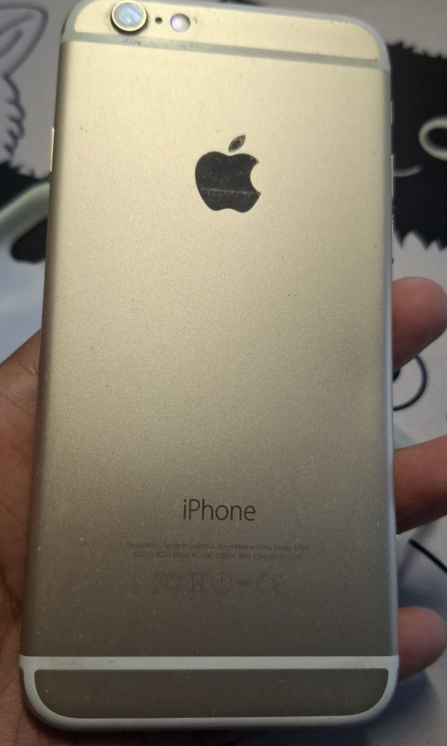 ‼️Iphone 6s Broken LCD‼️ (Category: iPhone 6 Series) located in Muntinlupa City. Submitted by rowell.roa3 (Listing ID 1467705766, Image 1). Description: for LCD replacements.