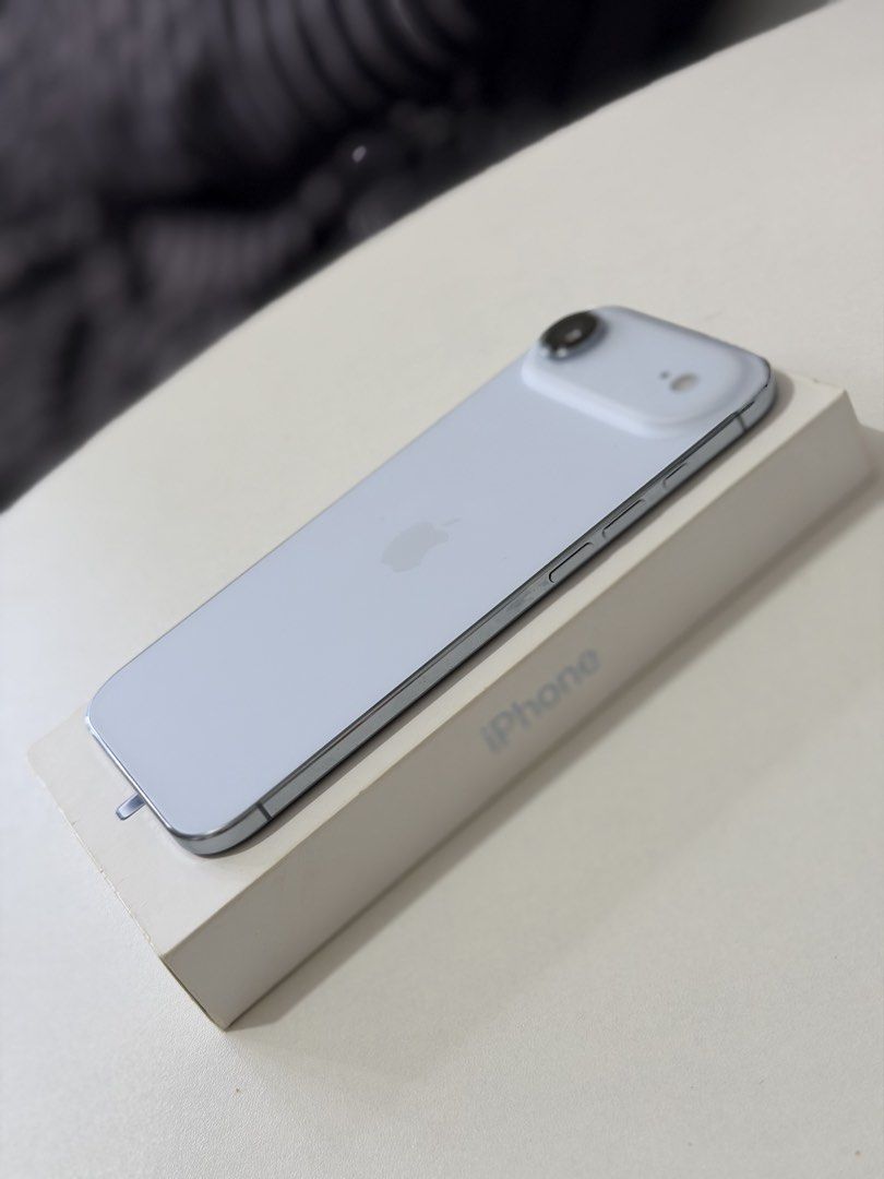 IPHONE AIR 256GB SKYBLUE (Category: Cases & Sleeves) located in Angeles City. Submitted by gooddealsbytey (Listing ID 1467654629, Image 2). Description: For sale only. No to swap. Iphone Air ‘Sky Blue’ 256 GB Storage 92% Battery Health (564 CC) No issue. All working Check and reset all you want With orig cord, box and cases Pass sa barat. Rfs: Spare phone :) Loc: Angeles City, Pampanga.
