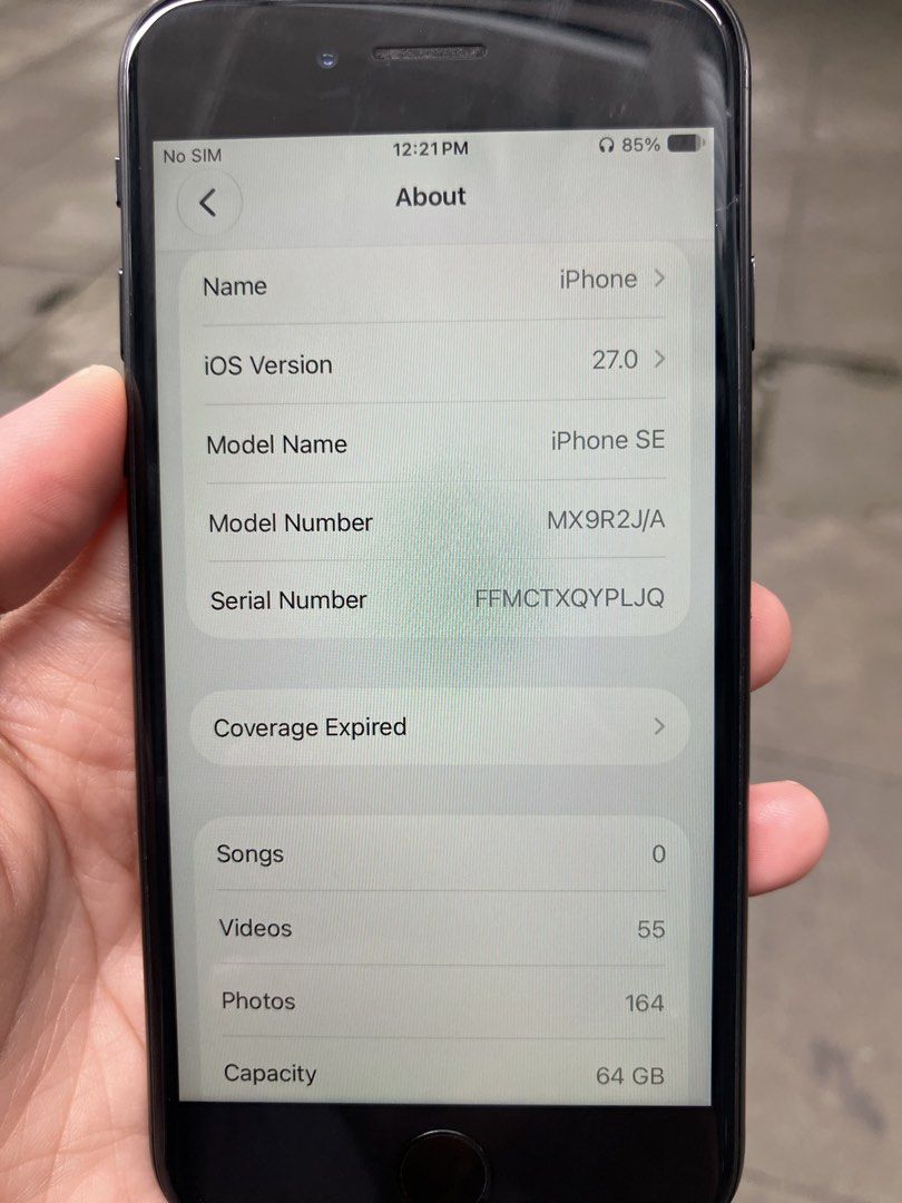 iPhone SE 2nd 64gb FIXED PRICE (Category: iPhone SE Series) located in Manila. Submitted by Thor1993 (Listing ID 1467638465, Image 2). Description: 4500 LAST PRICE PASS PO SA TATAWAD NG 4K OR LOWER HINDI PO RUSH. Rfs: Buy & Selling NOT FOR SWAP .Good condition check pics above .No issue or repaired parts .Battery health: 80% .No sim restriction .2020 model / 2nd Generation ‼️UNIT ONLY‼️ (NO BOX, CASE OR CORD) MEET UP BY SCHEDULE LAS PIÑAS, PASAY 