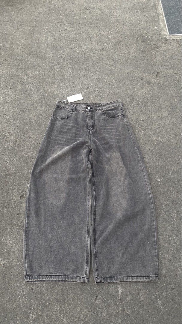 Iridescent Gray Wide Leg Jeans (Category: Jeans) located in Dumaguete. Submitted by jcvillareal10 (Listing ID 1467833205, Image 1). Description: Iridescent Gray Wide Leg Jeans Brandnew condi with tag No Issues W- 33 L- 41 inches LO - 11 inches 300 pesos fixed price + shipping fee 📍Negros Oriental, Dumaguete City 🚛: J&T .