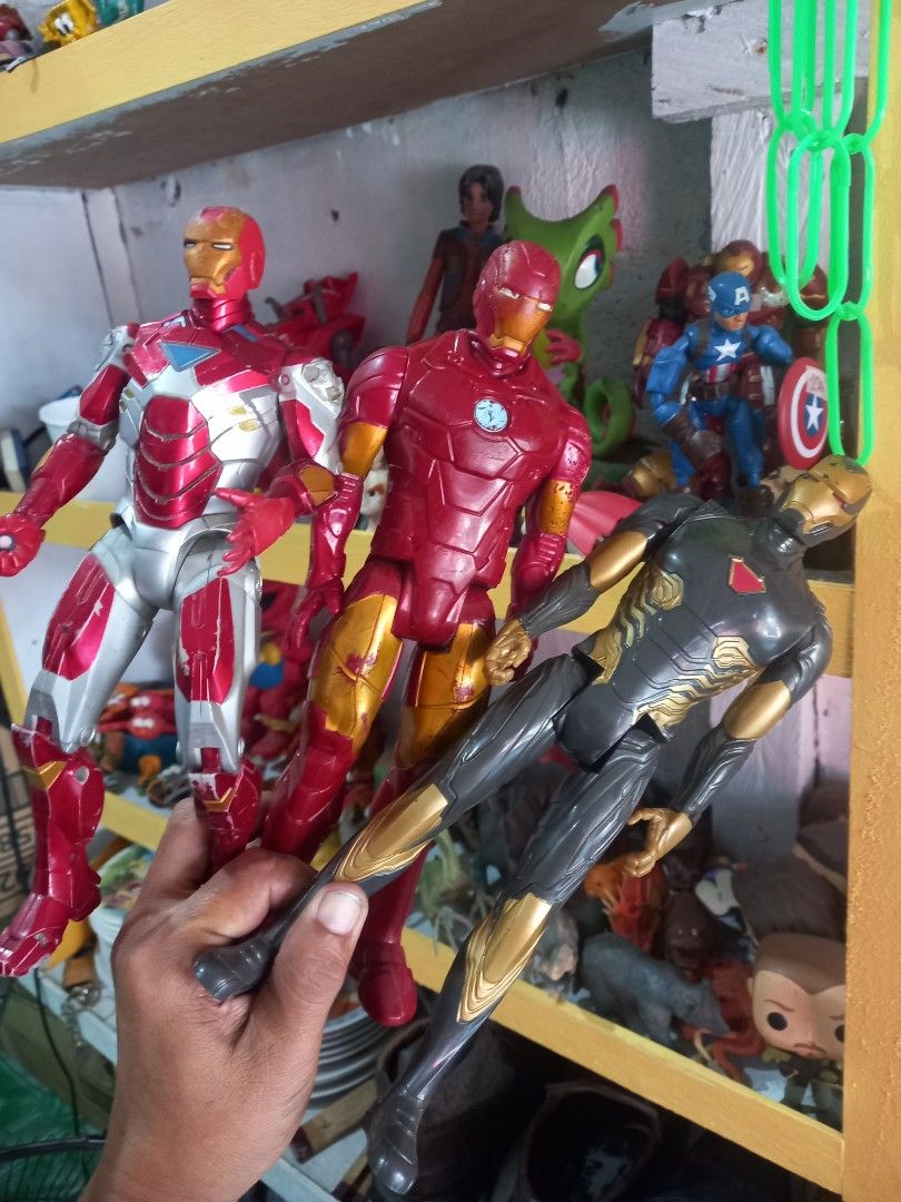 Iron Man Action Figures Marvel (Category: Figurines & Statues) located in Manila. Submitted by cristobalc40322 (Listing ID 1467628418, Image 1). Description: - Marvel Action Figure Bundle (3 pieces total) - Includes 3 Iron Man variants: Classic Red & Gold, Red & Silver, and Dark Stealth Suit - Fully articulated joints on all figures for dynamic posing - Great addition for collectors and kids alike - Selling as a complete set only VERY GOOD CONDIT