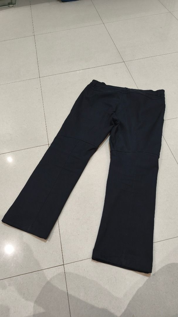 Jack Wolfskin Softshell Hiking Pants (Category: Trousers) located in Davao. Submitted by thethriftproject082 (Listing ID 1467796306, Image 3). Description: Jack Wolfskin Outdoor Pants 📍𝐌𝐈𝐍𝐄: 550 📍𝐒𝐈𝐙𝐄 𝐎𝐍 𝐓𝐀𝐆: 37 📍𝐃𝐈𝐌𝐄𝐒: Waist 36-38 x Length: 40.