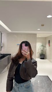 (Kategori: ) berada di . Dikirim oleh adindpr (ID iklan 1467716141, Gambar 1). Deskripsi: .