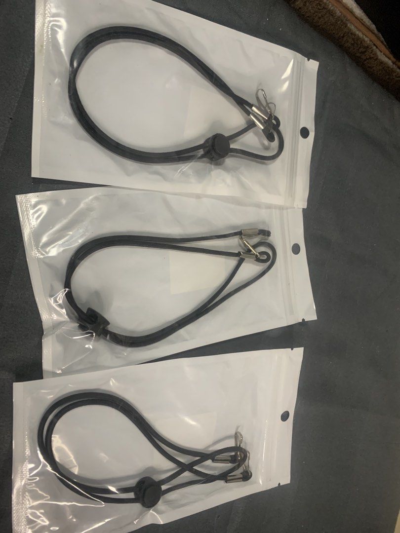 Japan facemask/eyewear strap bundle (Category: Other Accessories) located in Cabanatuan. Submitted by mjluxxejapan (Listing ID 1467622944, Image 1). Description: Fixed price 3pcs already Bnew.adjustable matibay mganda quality. As is item.kayo n bhala kung San nyu p Pwede magamit .stretchable .