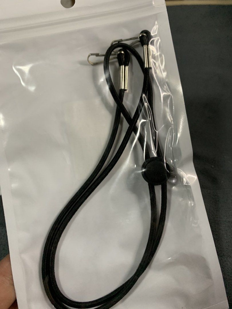 Japan facemask/eyewear strap bundle (Category: Other Accessories) located in Cabanatuan. Submitted by mjluxxejapan (Listing ID 1467622944, Image 3). Description: Fixed price 3pcs already Bnew.adjustable matibay mganda quality. As is item.kayo n bhala kung San nyu p Pwede magamit .stretchable .