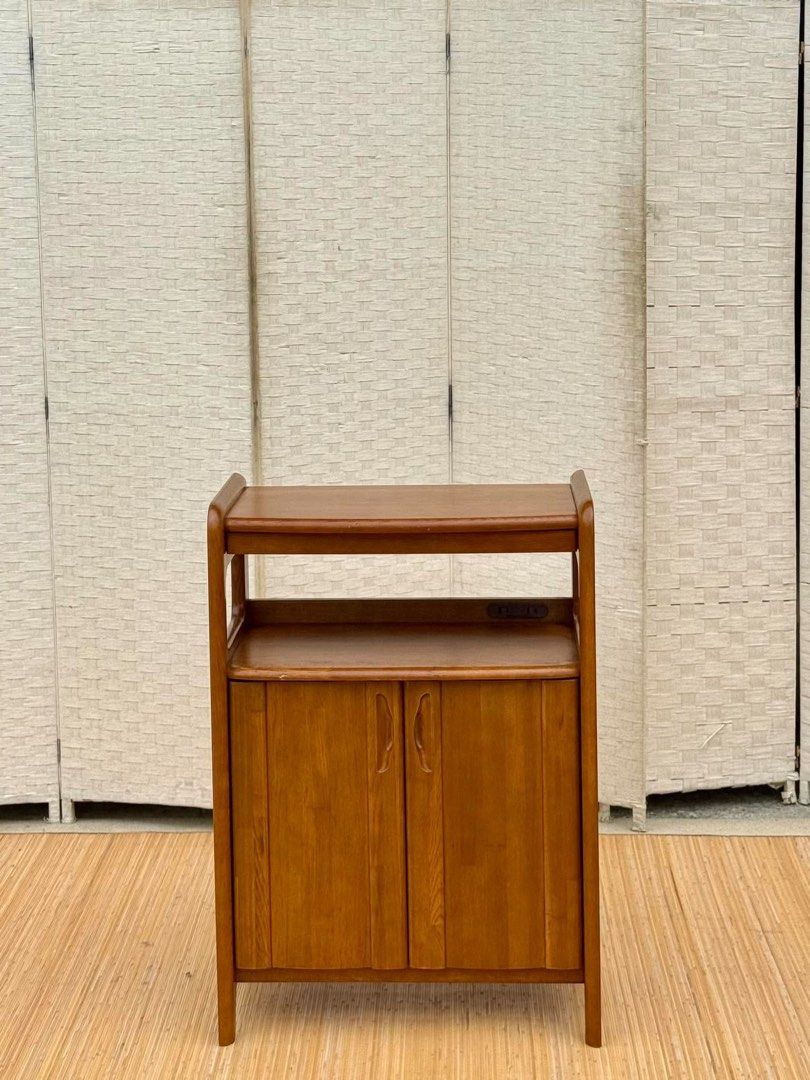 JAPAN SURPLUS SOLID WOOD MARUNI CONSOLE CABINET IN GOOD CONDITION (Category: Shelves, Cabinets & Racks) located in Bulacan. Submitted by monmon555 (Listing ID 1467646997, Image 2). Description: JAPAN SURPLUS SOLID WOOD MARUNI CONSOLE CABINET IN GOOD CONDITION SIZE: 34.5H x 24.5L x 13.5W inches.