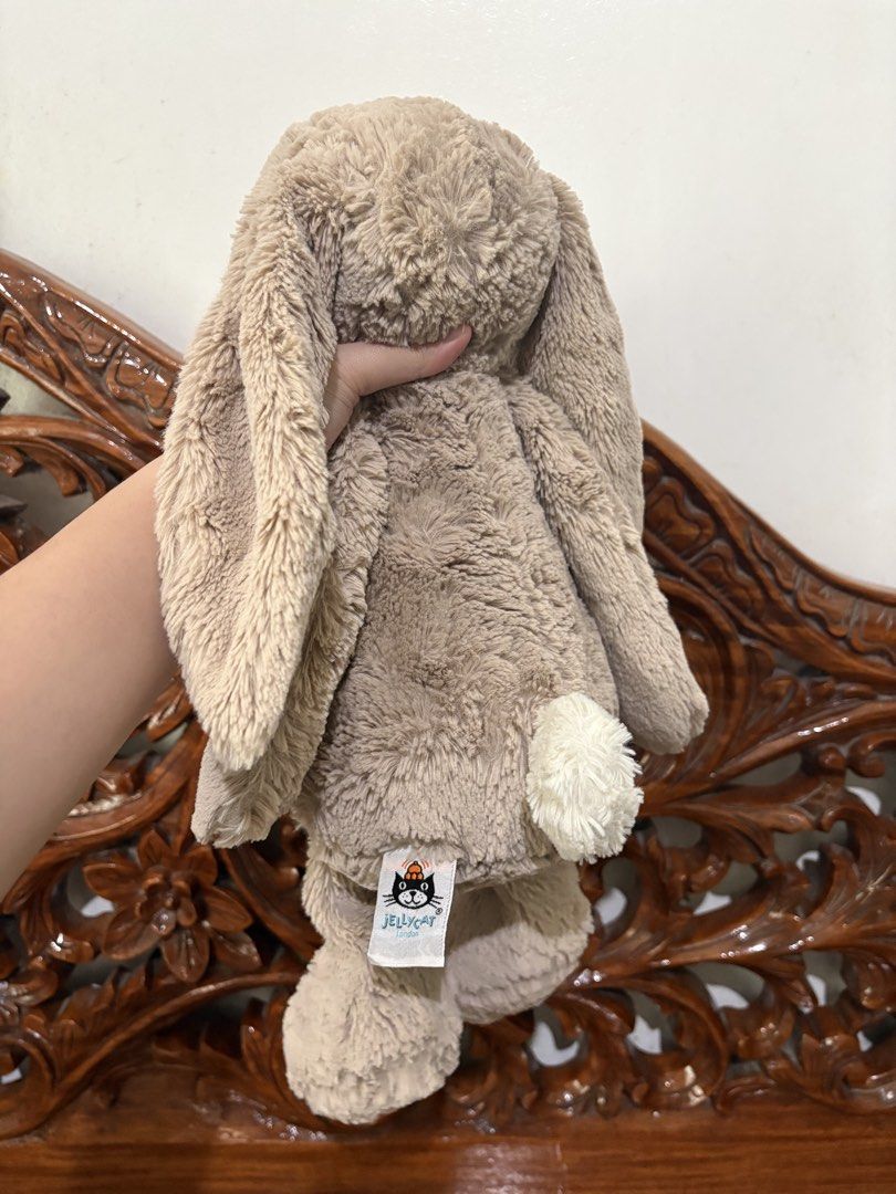 Jellycat Bunny (Category: Plushies & Soft Toys) located in Quezon City. Submitted by rxyel (Listing ID 1467660207, Image 2). Description: Good as new With etiketa.