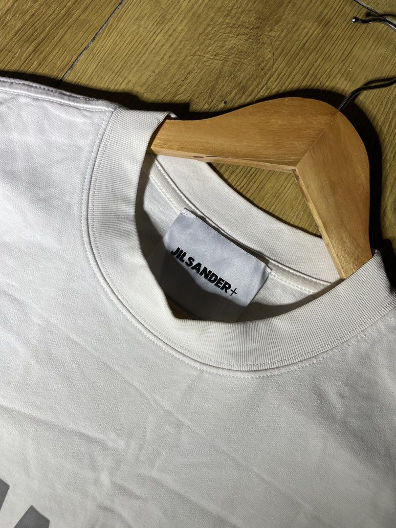 Jil sander (Category: Tshirts & Polo Shirts ) located in Tacloban City. Submitted by susthriftshop (Listing ID 1467833056, Image 3). Description: Jil Sander Logo tee As new condition No flaws Color rate 9.8/10 Dimes 22 by 27.5 .