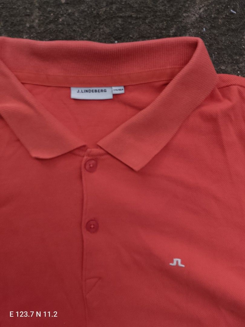 JL polo shirt (Category: Tshirts & Polo Shirts ) located in Bantayan. Submitted by rare.palautog (Listing ID 1467716014, Image 2). Description: JL polo shirt Medium W 19.5-20 L 27 Excellent condition Slight fade sa neck see last picture DM sa interested 📩 Cebu location 📌.