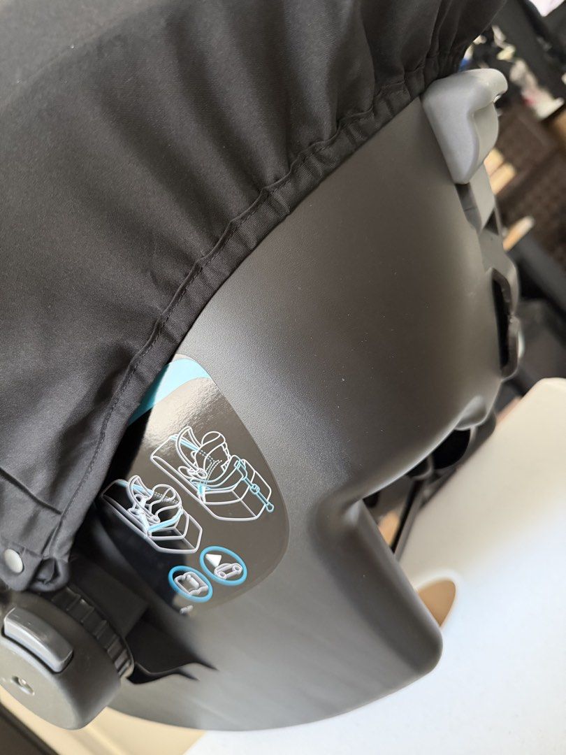 Joie Juva Carseat (Category: Car Seats) located in Bulacan. Submitted by aria074 (Listing ID 1467660022, Image 3). Description: Joie Juva Infant Car Seat Group 0+ (for Newborn Babies up to 13kgs)- Black Ink DTI APPROVED WITH ICC .