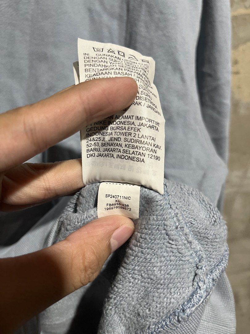 JORDAN (Category: Coats, Jackets and Outerwear) located in Davao. Submitted by rylthriftz12 (Listing ID 1467737829, Image 3). Description: NEED WASH.