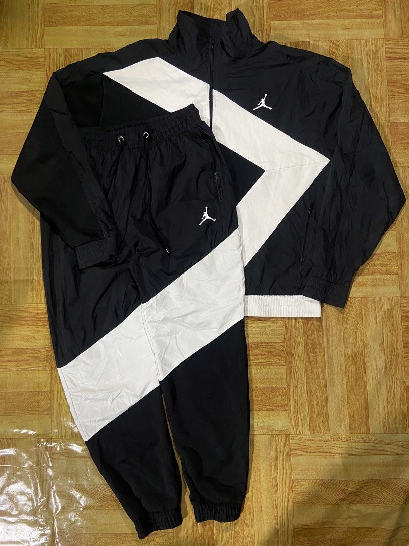 Jordan Diamond Overall (Category: Sets & Coordinates) located in Dasmarinas. Submitted by thrift2gems (Listing ID 1467604322, Image 1). Description: Jordan Diamond Overall✨ Windbreaker Jacket -WIDTH: 26 -LENGTH: 27.5 -COLOR RATE: 9.2/10 -CONDITION: 9.2/10 -ISSUE: NEED WASH WHITE PART , CHANGE ZIPPER PANTS -WIDTH: 28-38 -LENGTH: 38 -THIGH:11 -COLOR RATE: 9.5/10 -CONDITION: 9.5/10 -ISSUE: NEED WASH .