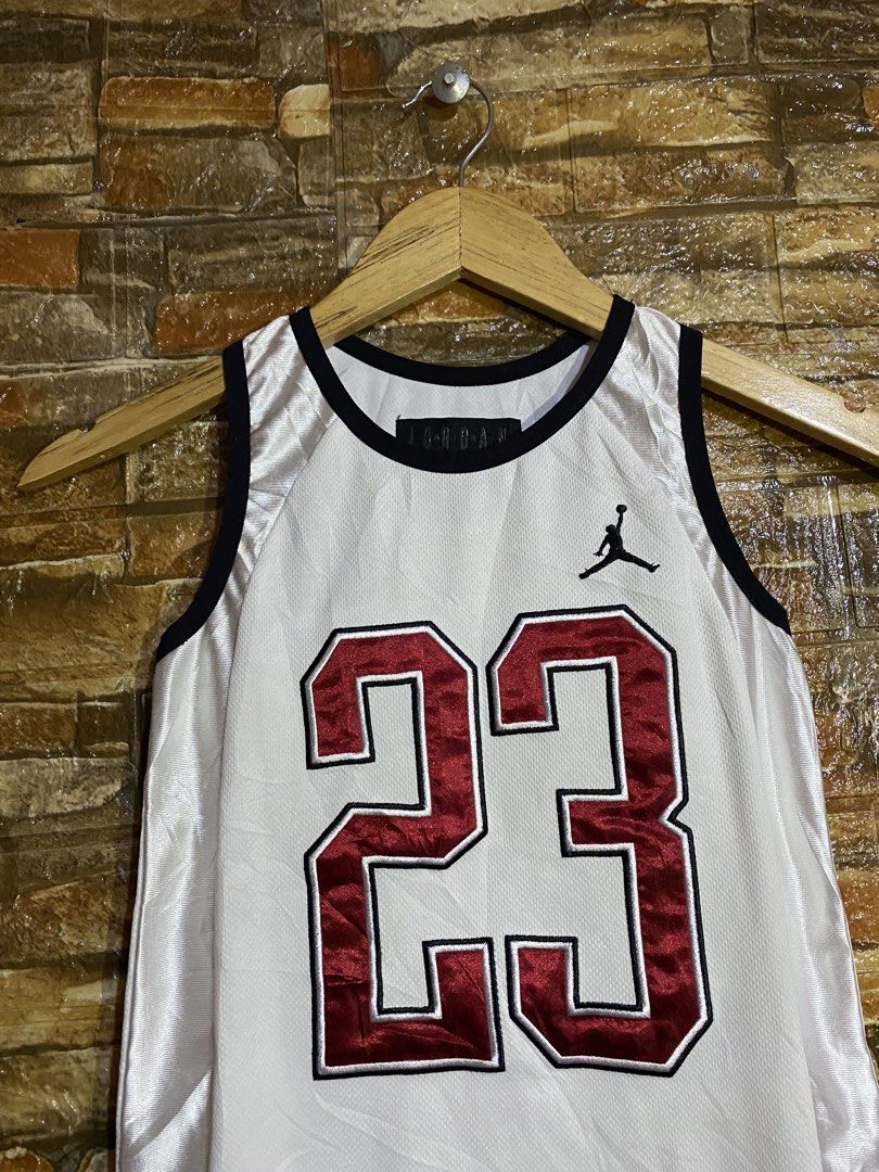 Jordan Jersey youth sizes (Category: Tshirts & Polo Shirts ) located in Cebu City. Submitted by arsenyong (Listing ID 1467752052, Image 2). Description: 13 width 26 length Excellent No issue .