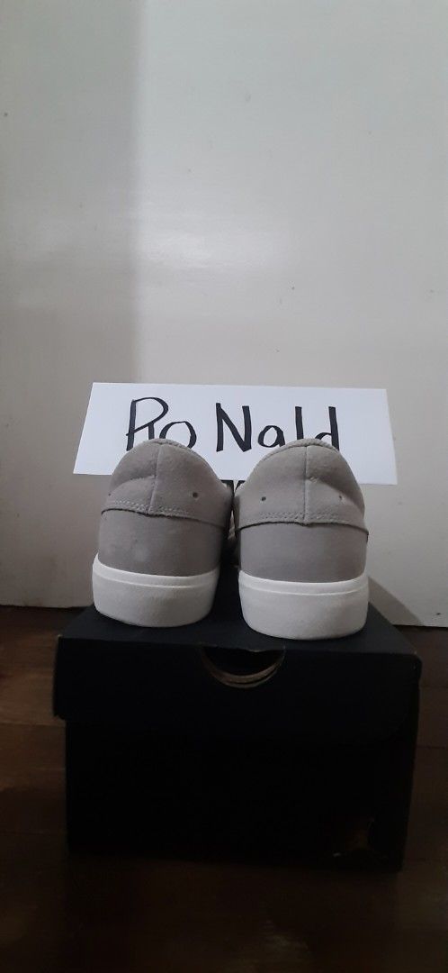 Jordan Series ES Light Iron Ore (Category: Sneakers) located in Marikina City. Submitted by two6kicksph (Listing ID 1467659552, Image 3). Description: - Model: Jordan Series ES - Colorway: Light Iron Ore / Sail - Style: Low-top skate-inspired design with durable suede and canvas overlays - Features: Perforated details along the sides for breathability - Condition: Comes with original box - Trusted Carousell seller, feel free to PM for inquiries!.