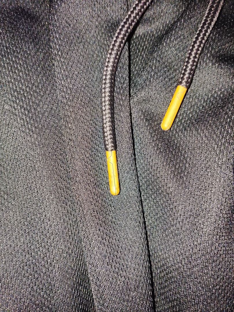 Jordan Short (Category: Shorts) located in Alaminos. Submitted by jassy_buendia7 (Listing ID 1467638369, Image 2). Description: off/legit manage your expectations Strictly no refund/return 20 L 30 - 32 W.
