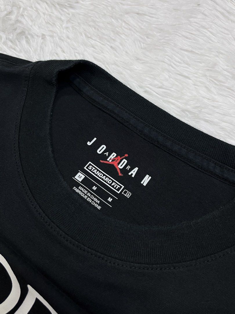 JORDAN x NIKE (Category: Formal Shirts) located in Manila. Submitted by bagayanagi11491 (Listing ID 1467656159, Image 3). Description: Like New condition Size: M Issue: none Sobrang solid neto📩📩.