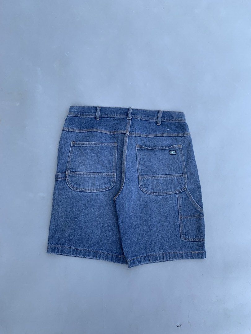 JORTS CARPENTER (Category: Shorts) located in Davao. Submitted by thriftninaid (Listing ID 1467754480, Image 1). Description: (🏷️KEY) CARPENTER JORTS WAIST:36 TIGHT:13 LENGHT:22 HEM:11 -hard, thick, heavy -good conditions -must have! -fav! CLAIM PRICE: 750 FREESHIPPED 📥.