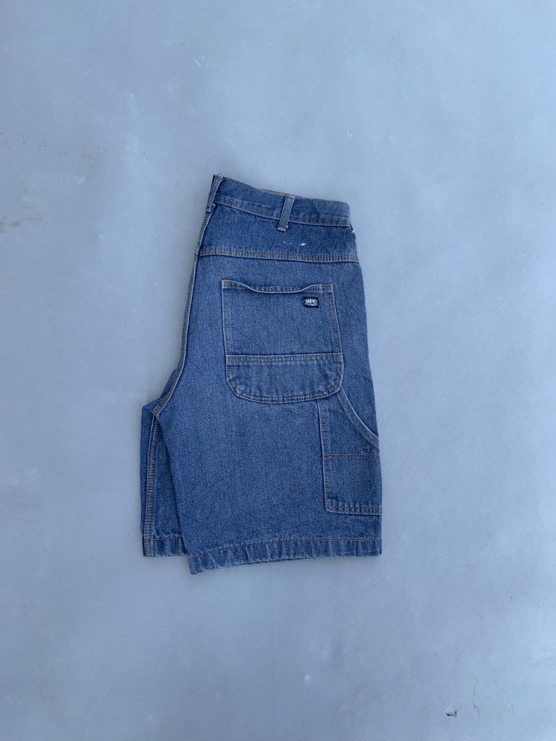 JORTS CARPENTER (Category: Shorts) located in Davao. Submitted by thriftninaid (Listing ID 1467754480, Image 2). Description: (🏷️KEY) CARPENTER JORTS WAIST:36 TIGHT:13 LENGHT:22 HEM:11 -hard, thick, heavy -good conditions -must have! -fav! CLAIM PRICE: 750 FREESHIPPED 📥.