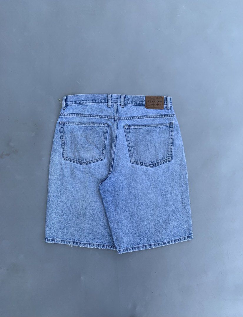JORTS DENIM (Category: Shorts) located in Davao. Submitted by thriftninaid (Listing ID 1467755152, Image 1). Description: 🏷️ARIZONA) DENIM JORTS WAIST:32 TIGHT:14 LENGHT:23 HEM:11 -hard, thick, heavy -good conditions -must have! -fav! CLAIM PRICE: 600 FREESHIPPED📥 .