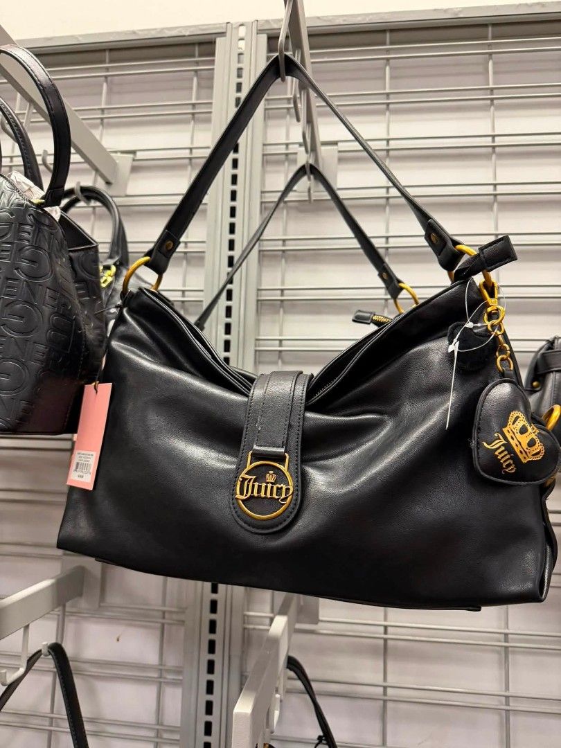 Juicy Couture Shoulder Bag Black (Category: Announcements) located in Bulacan. Submitted by finefindstuffbykdc_ (Listing ID 1467776587, Image 1). Description: Onhand Pinas.