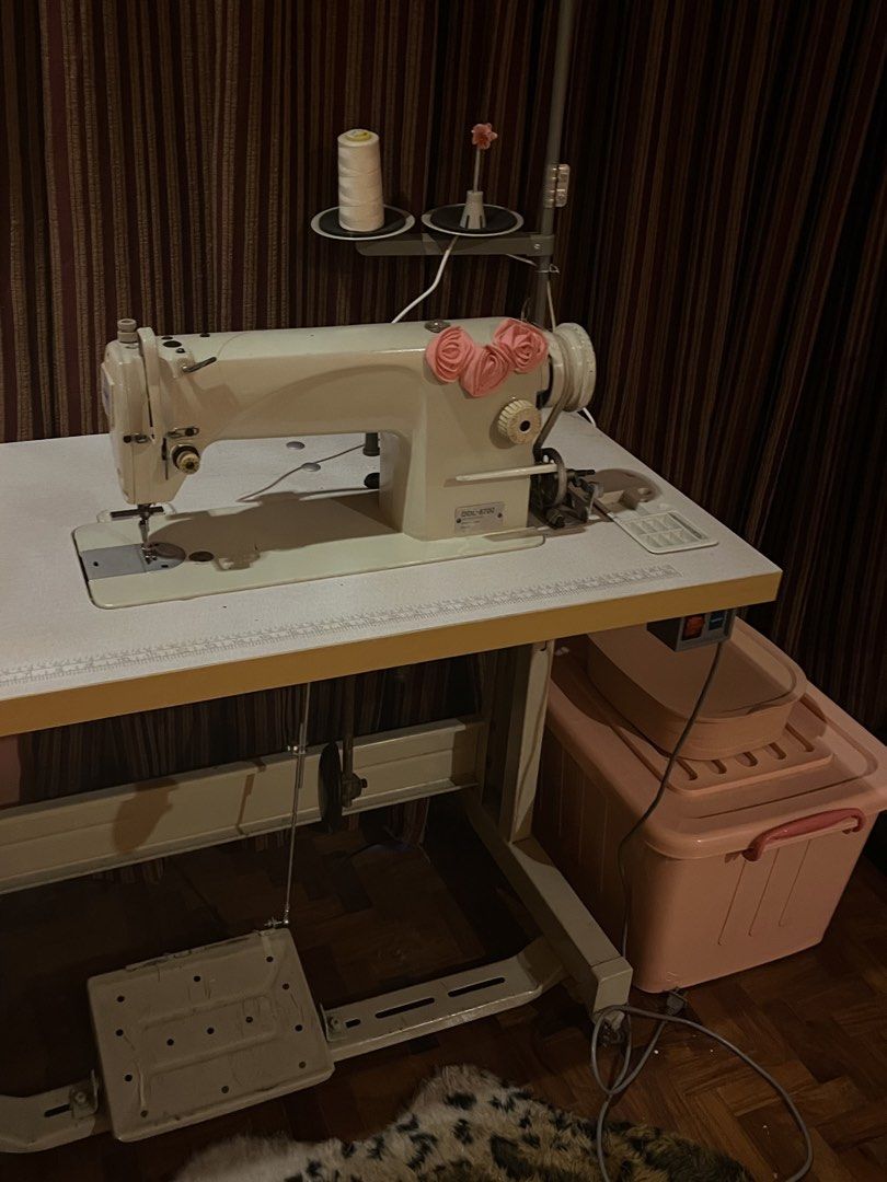 Juki Industrial Sewing Machine (Category: Other Stationery & Craft) located in Pasig City. Submitted by sugarcookie.butter (Listing ID 1467734697, Image 2). Description: Bought this for 12k 🛍✨ Selling for rly cheap cus i jus bought a new machine ! Btw i covered the juki logo with roses cus i jus wanted it 2 be pink and cutie pie 🎀 u can remove the roses if u like hehe.