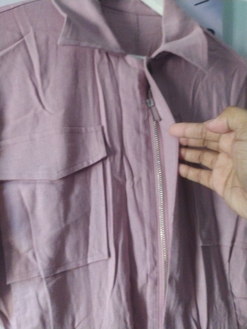 Jumpsuit (Category: Jumpsuits) located in Manila. Submitted by timtam04 (Listing ID 1467672355, Image 3). Description: small to medium fit garterize s bewang.