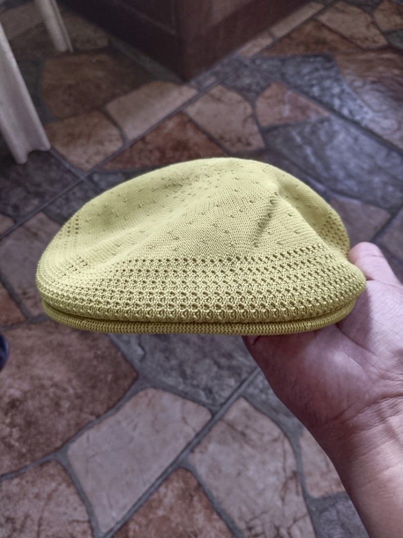 Kangol beret caps (Category: Caps & Hats) located in Legazpi City. Submitted by genobecollectives (Listing ID 1467651796, Image 1). Description: Kangol beret caps 700 free ship One size fits all Very good condition unique ang kulay Dm📩.