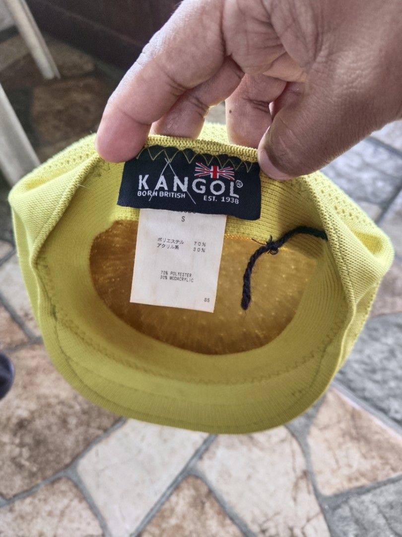 Kangol beret caps (Category: Caps & Hats) located in Legazpi City. Submitted by genobecollectives (Listing ID 1467651796, Image 3). Description: Kangol beret caps 700 free ship One size fits all Very good condition unique ang kulay Dm📩.