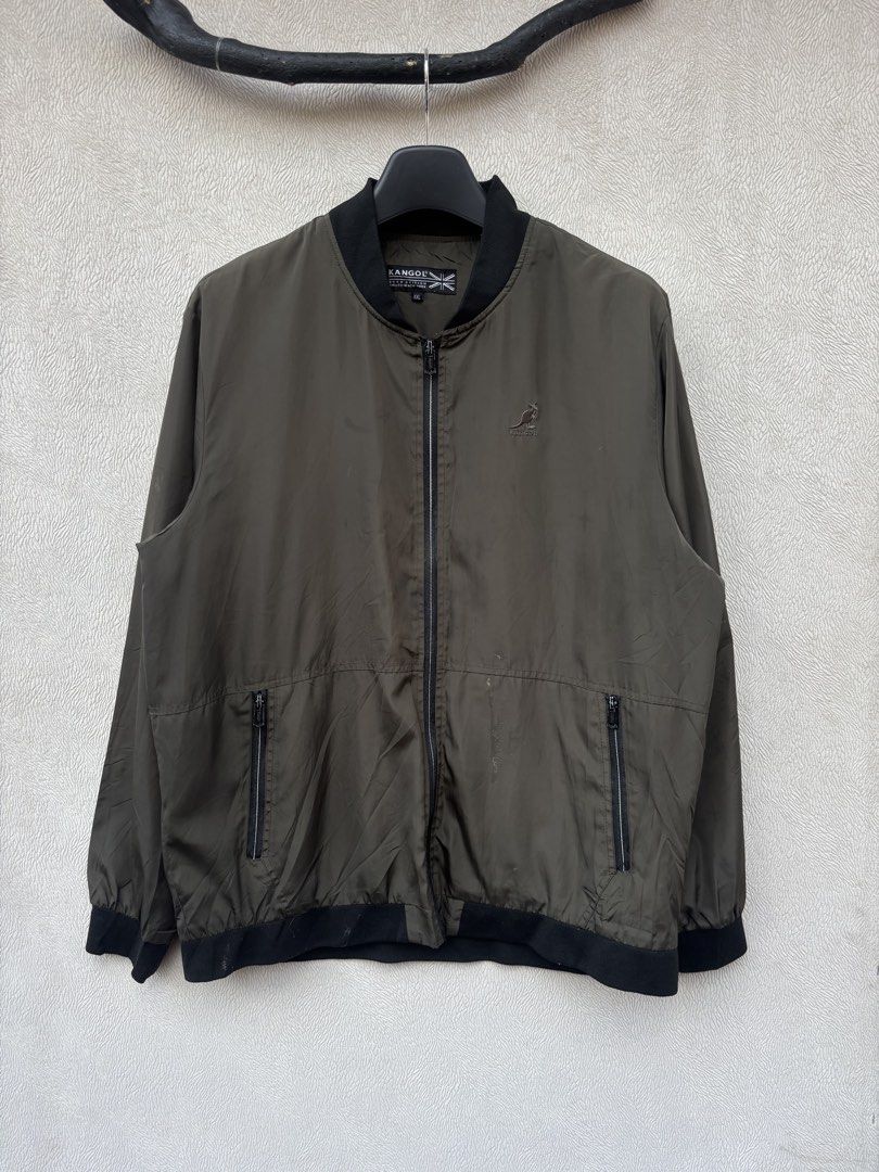 Kangol Bomber Jacket (Category: Coats, Jackets and Outerwear) located in Baybay. Submitted by thrift.ed2023 (Listing ID 1467673389, Image 1). Description: Kangol Bomber Jacket XL 25x29 No Issue Need Wash Good as New.