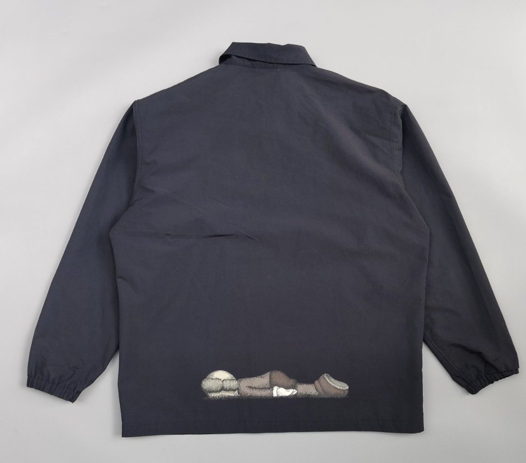 Kaw + Warhol X Uniqlo coach jacket (Category: Coats, Jackets and Outerwear) located in Baguio. Submitted by archival_thrifted.ph. (Listing ID 1467679632, Image 3). Description: FOR SALE‼️ .KAWS + WARHOL X UNIQLO COACH JACKET .EXCELLENT CONDITION .NORMAL SIGNS OF USAGE .SIZE XL ON TAG .PHP 1680 PLUS SF .❌❌ COP/COD .MOP GCASH .COURIER J&T .BAGUIO AREA .DM FOR SURE BUYER TY.