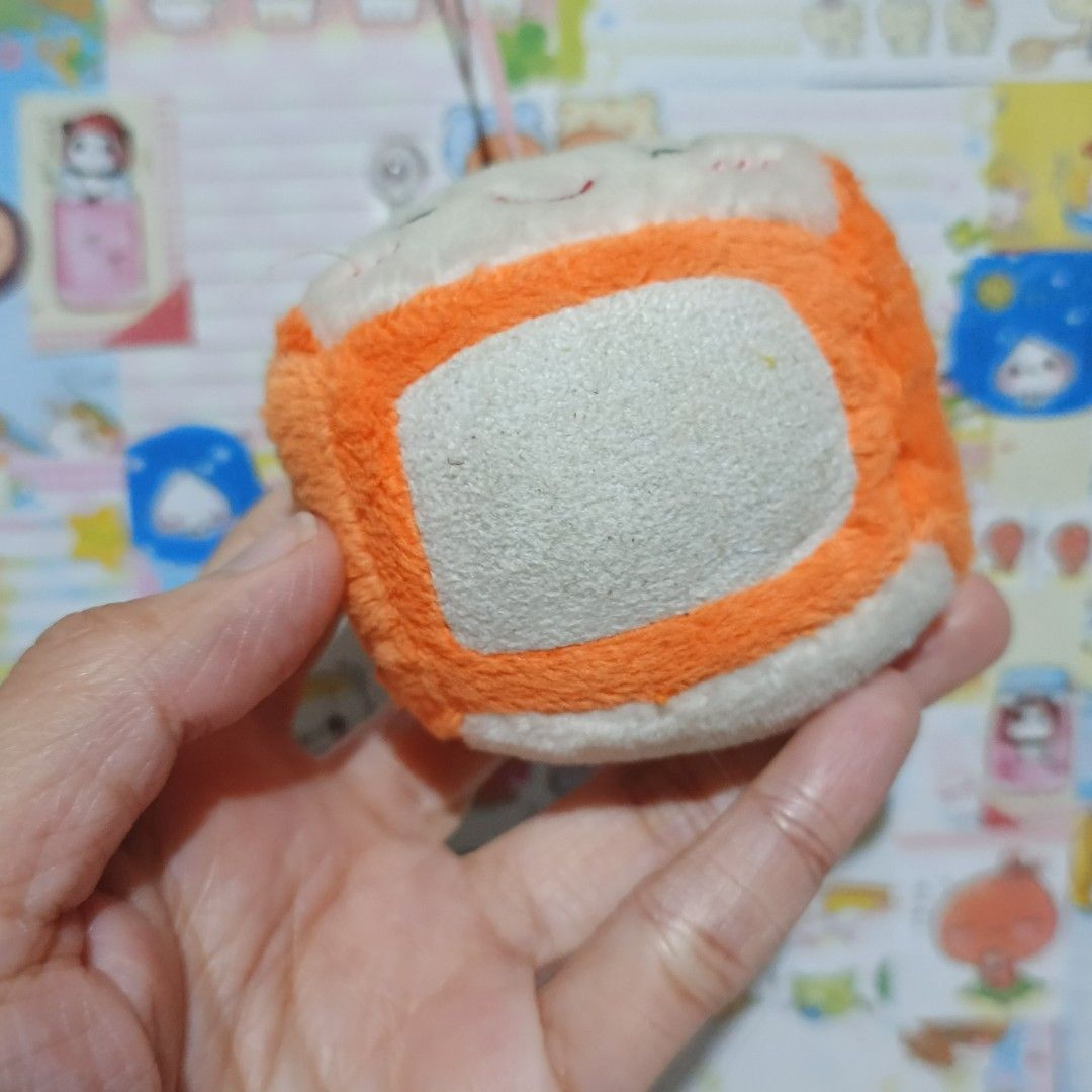 Kawaii Orange Roll (Category: Plushies & Soft Toys) located in San Pablo. Submitted by oreospicks (Listing ID 1467755057, Image 3). Description: .