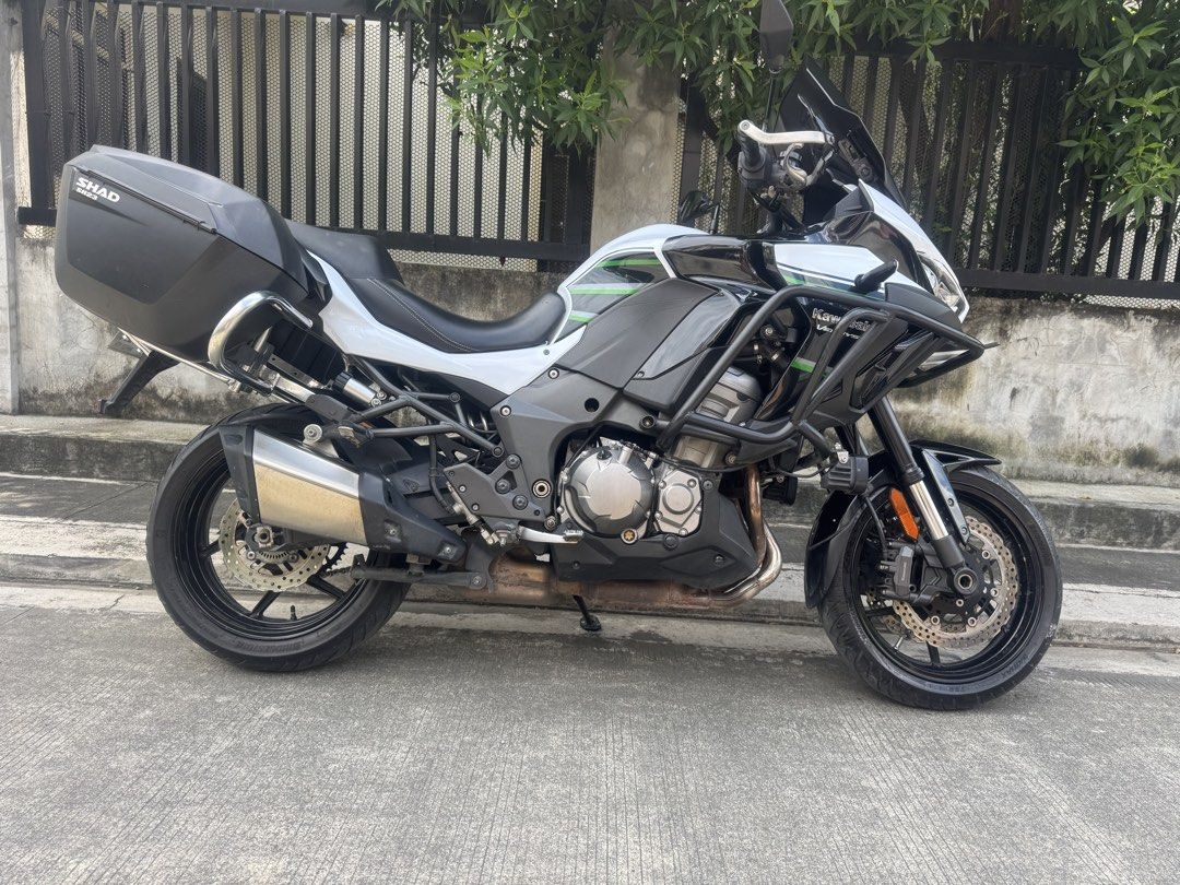 Kawasaki versys 1000 (Category: Motorbikes for Sale) located in Mandaluyong City. Submitted by ricardodalisay2 (Listing ID 1467706680, Image 1). Description: Selling kawasaki versys 1000 2019 model complte papers 23k milleage Well maintain.