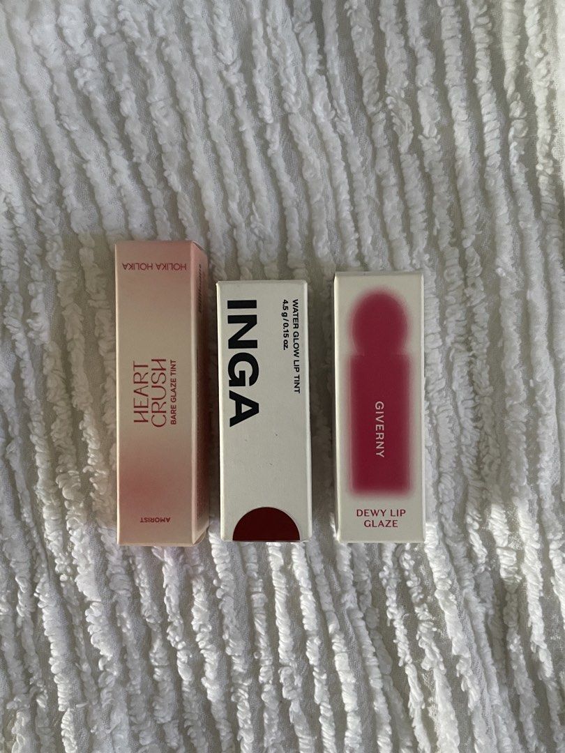 Kbeauty Makeup Bundle Sale (Category: Makeup) located in Manila. Submitted by shopby_you2 (Listing ID 1467659353, Image 1). Description: .