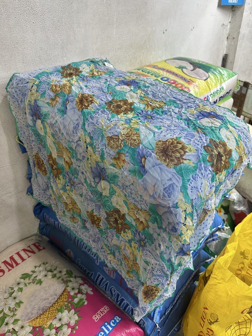 KENZO Floral Silk Scarf (Category: Handkerchief & Pocket Squares) located in Baliuag. Submitted by thrift.king.ph (Listing ID 1467711765, Image 1). Description: KENZO Floral Silk Scarf Excellent condition Width: 33 Length: 33 .
