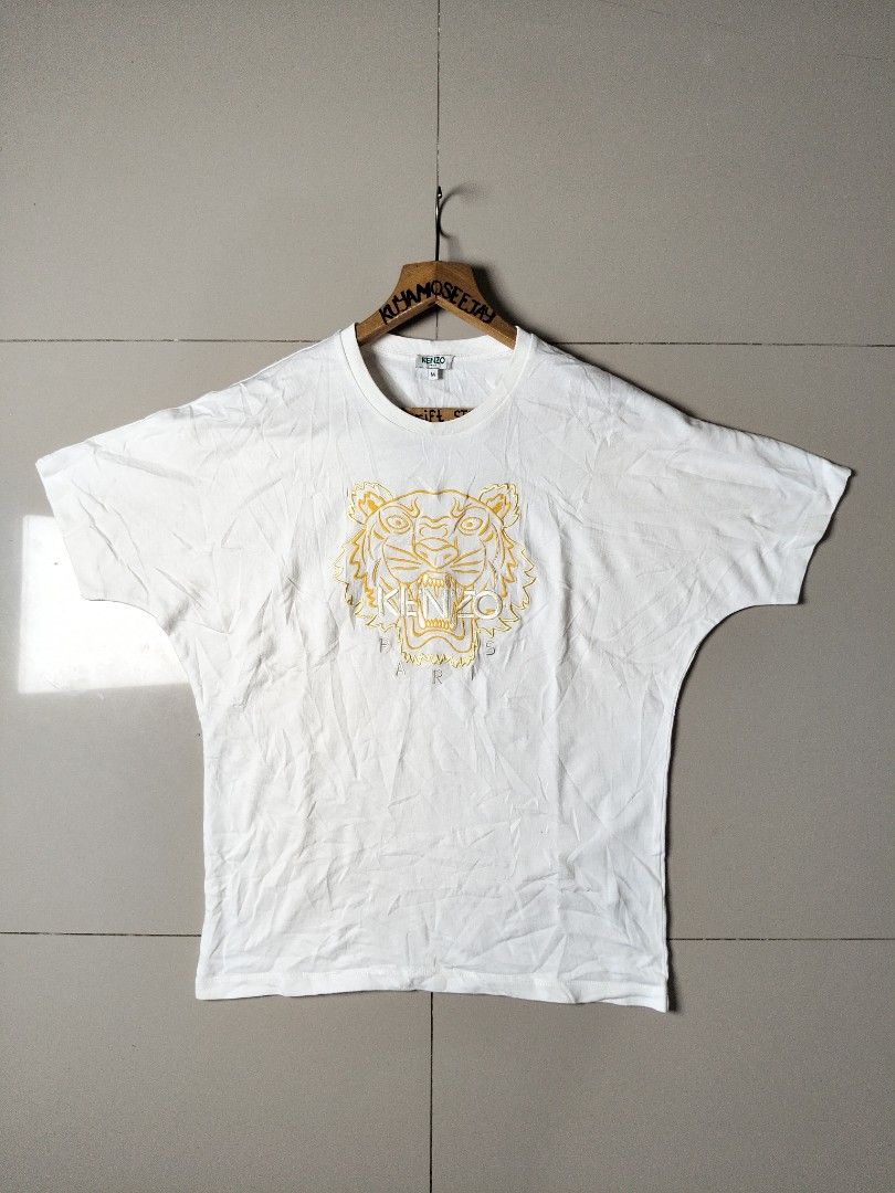 Kenzo Tiger Embroidered (Category: Luxury Apparel) located in Ilagan. Submitted by goodsanddeals-a73c28 (Listing ID 1467693992, Image 1). Description: Good As new condition W - 21 L - 27 No issue.