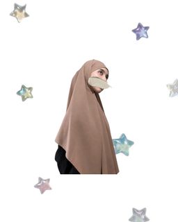 (Kategori: ) berada di . Dikirim oleh anf.secondwear (ID iklan 1466908202, Gambar 1). Deskripsi: .