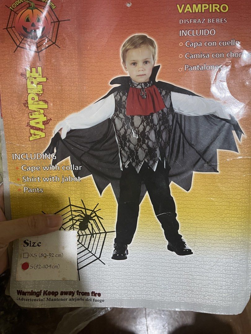 Kids Halloween Costume (Category: Babies & Kids Fashion) located in Cavite. Submitted by HelloAnn_Closet (Listing ID 1467725460, Image 3). Description: Used once, super cute. Please refer to size reference on the carton. .