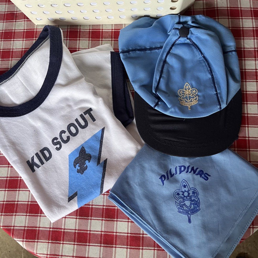 kidscout shirt bandana cap bundle (Category: Babies & Kids Fashion) located in Quezon City. Submitted by dressingroombylech (Listing ID 1467608212, Image 2). Description: fits 6/7 ung shirt ung cap fit sa 5-6 .