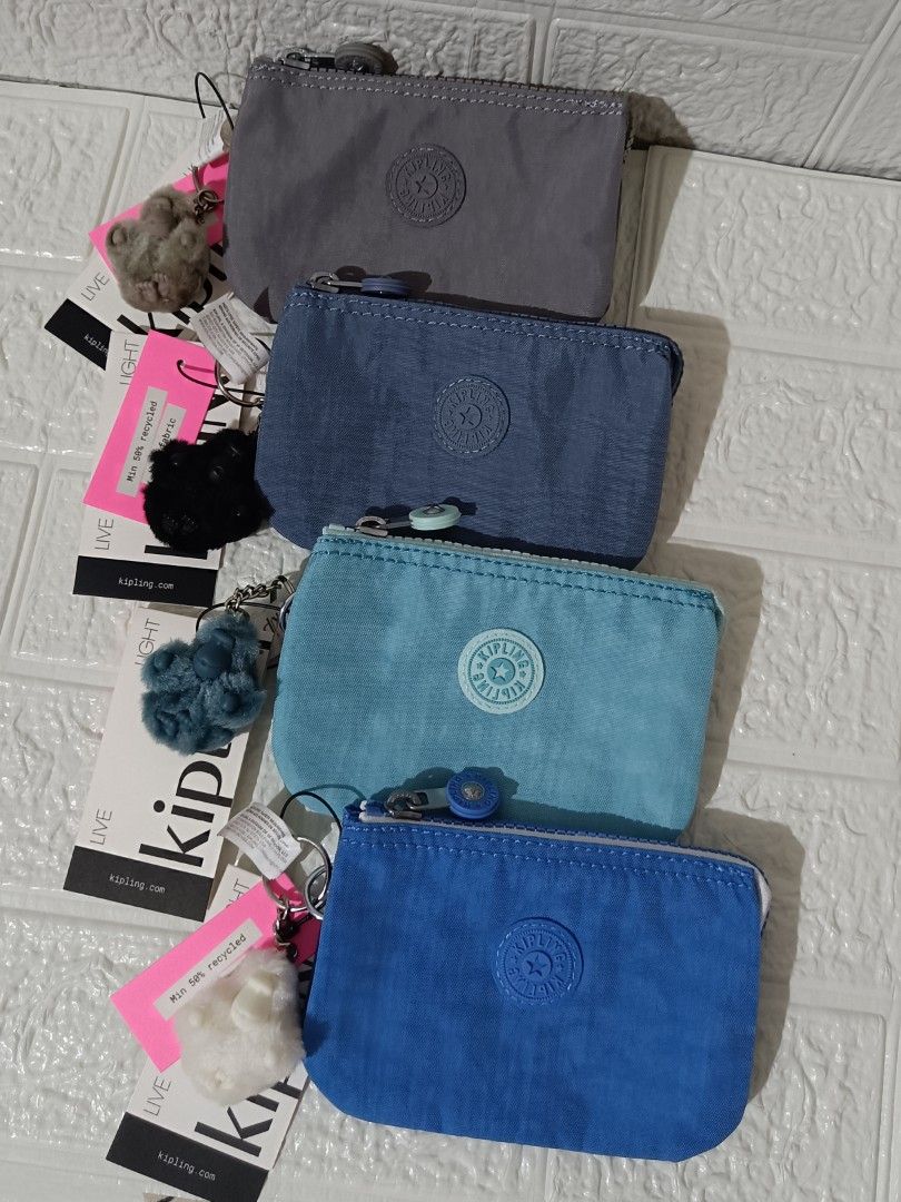 Kipling Creativity Small Pouch (Category: Purses & Pouches) located in Mandaluyong City. Submitted by sheila_snapshoppe (Listing ID 1467630107, Image 1). Description: 💯% guaranteed original bought in Kipling US 🇺🇸 Kipling Creativity Small Pouch size: 5.75" x 3.75".